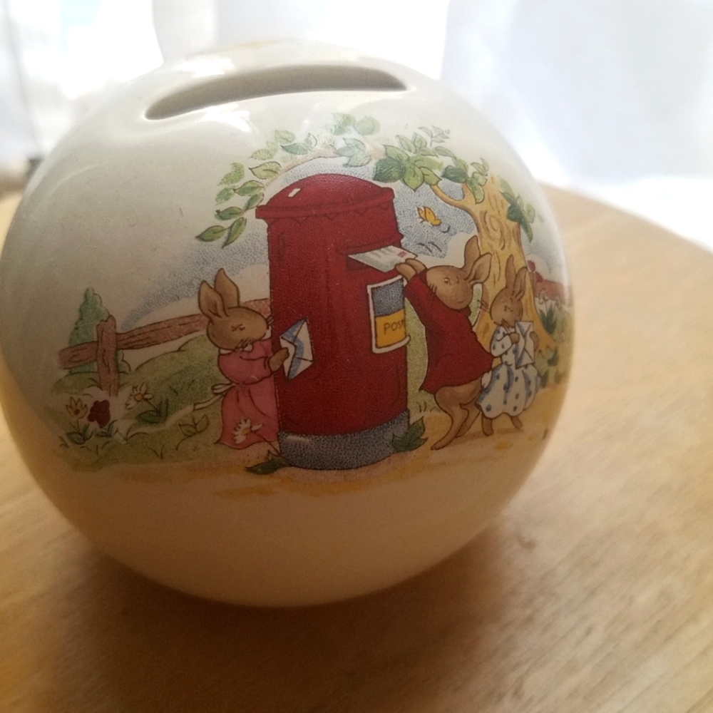Royal Doulton Bunnykins Mailbox Moneyball Coinbank Easter Spring Year of Rabbit